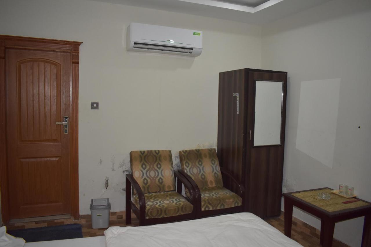 Hotel Kashmir Inn Rávalpindí Exteriér fotografie